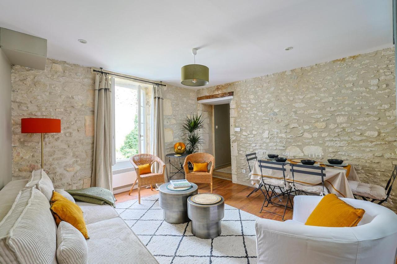 Tour Du Palais #Terrasse #Vue Appartement Cognac Buitenkant foto